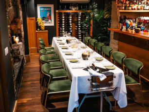 Table 200 semi-private C